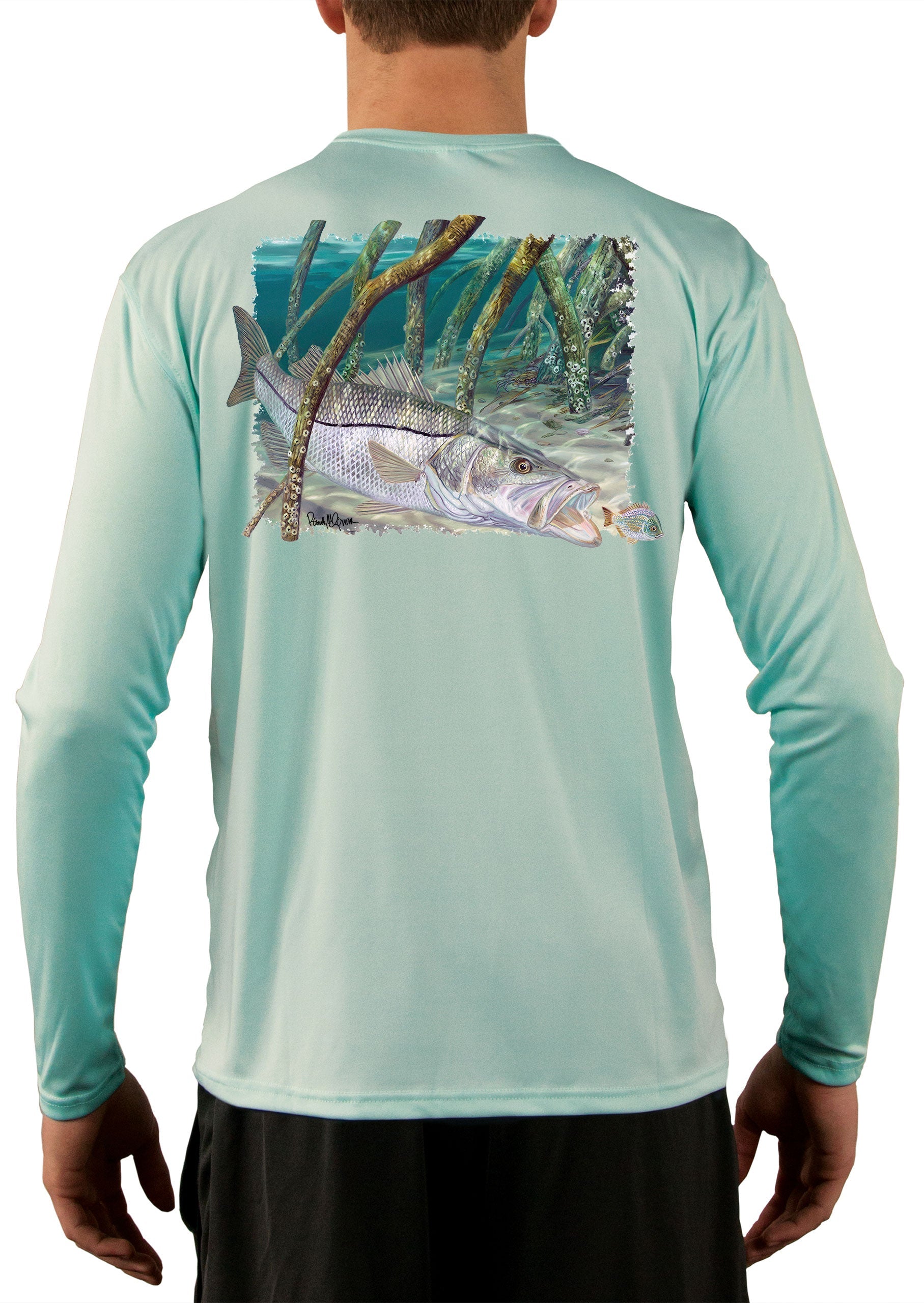 [NUEVA OBRA DE ARTE] Camisas de pesca para hombres Róbalo en manglares con  manga de escamas de róbalo del artista galardonado Randy McGovern